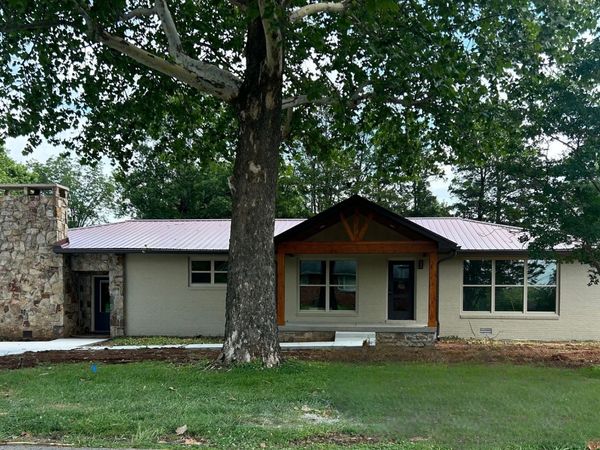 109 Oak Park , Winchester, TN 37398
