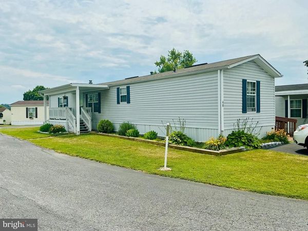 1050 HARVARD AVENUE, CAMP HILL, PA 17011