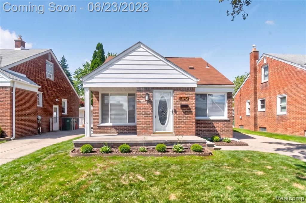 12972 Callender Street, Southgate, MI 48195 Main Photo