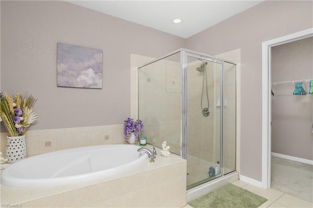 9621 Spanish Moss Way , Unit 3825, Bonita Springs, FL 34135 Photo