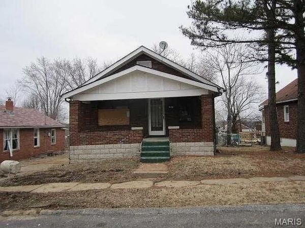6343 Lena Avenue , St Louis, MO 63136