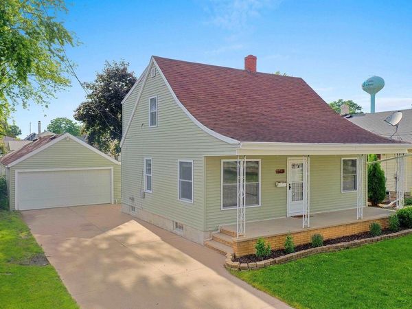 919 MADISON STREET, Little Chute, WI 54140