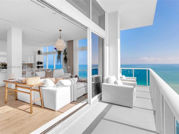 102 24th St , Unit PH-1610, Miami Beach, FL 33139