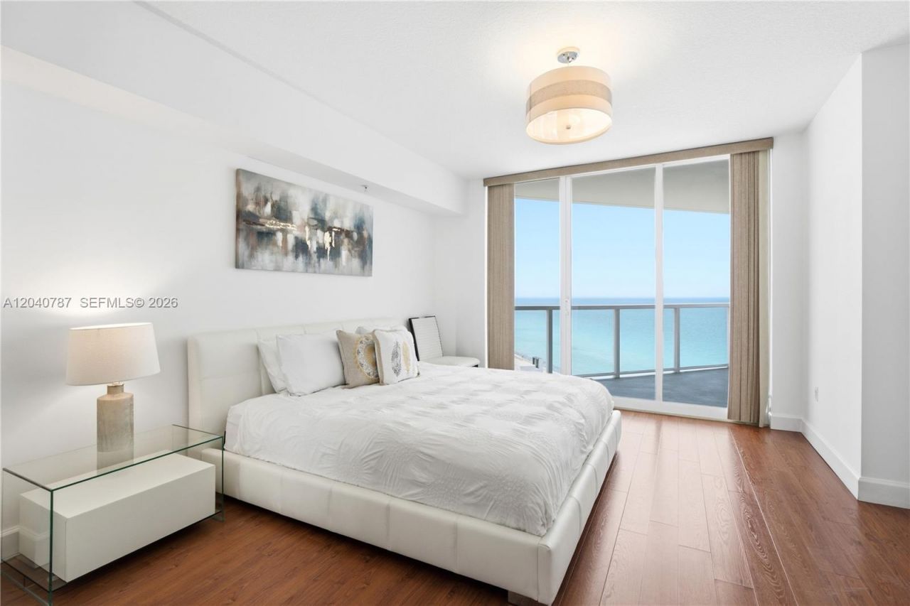 16699 Collins Ave , Unit 1804, Sunny Isles Beach, FL 33160 Photo