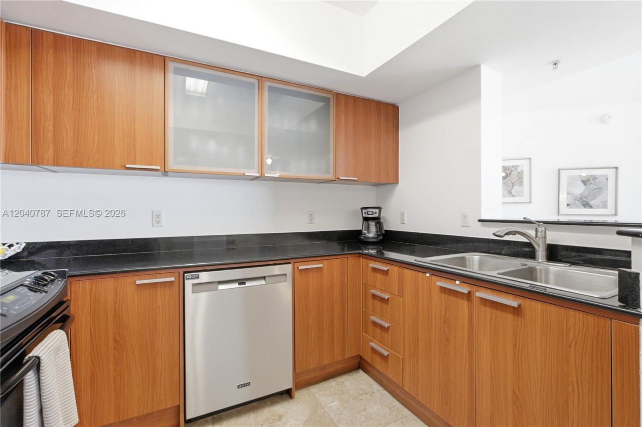 16699 Collins Ave , Unit 1804, Sunny Isles Beach, FL 33160 Photo