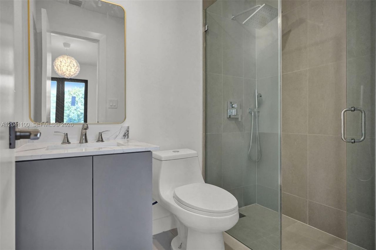 211 Washington Dr, Coral Gables, FL 33133 Photo