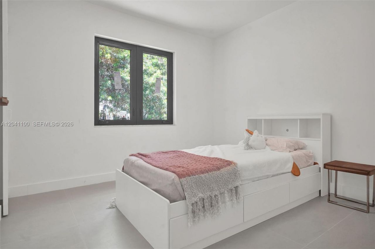 211 Washington Dr, Coral Gables, FL 33133 Photo