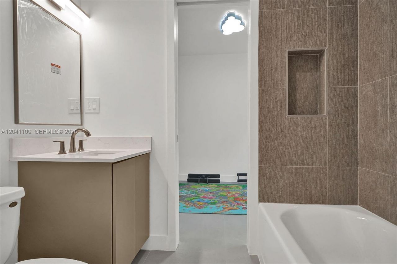 211 Washington Dr, Coral Gables, FL 33133 Photo