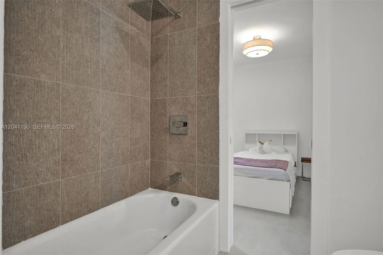 211 Washington Dr, Coral Gables, FL 33133 Photo
