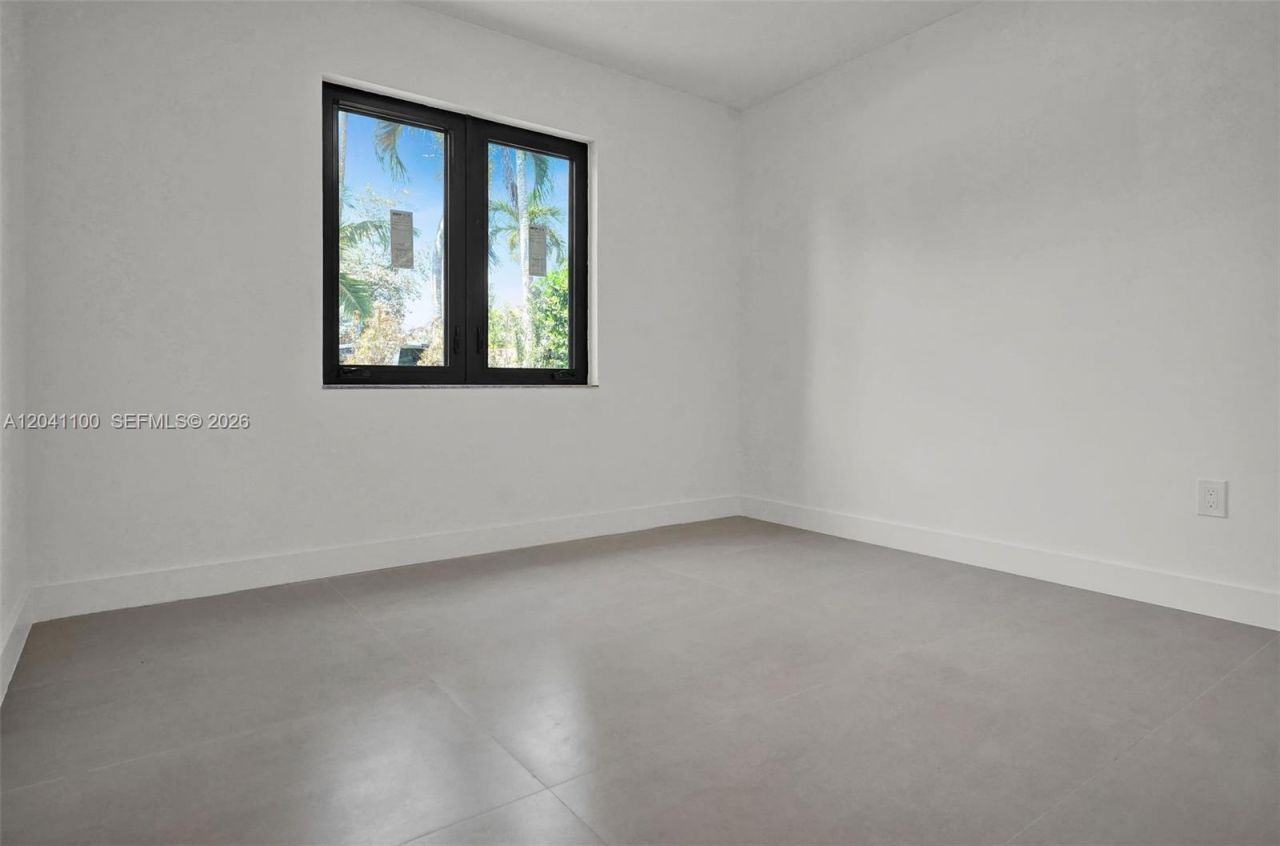 211 Washington Dr, Coral Gables, FL 33133 Photo