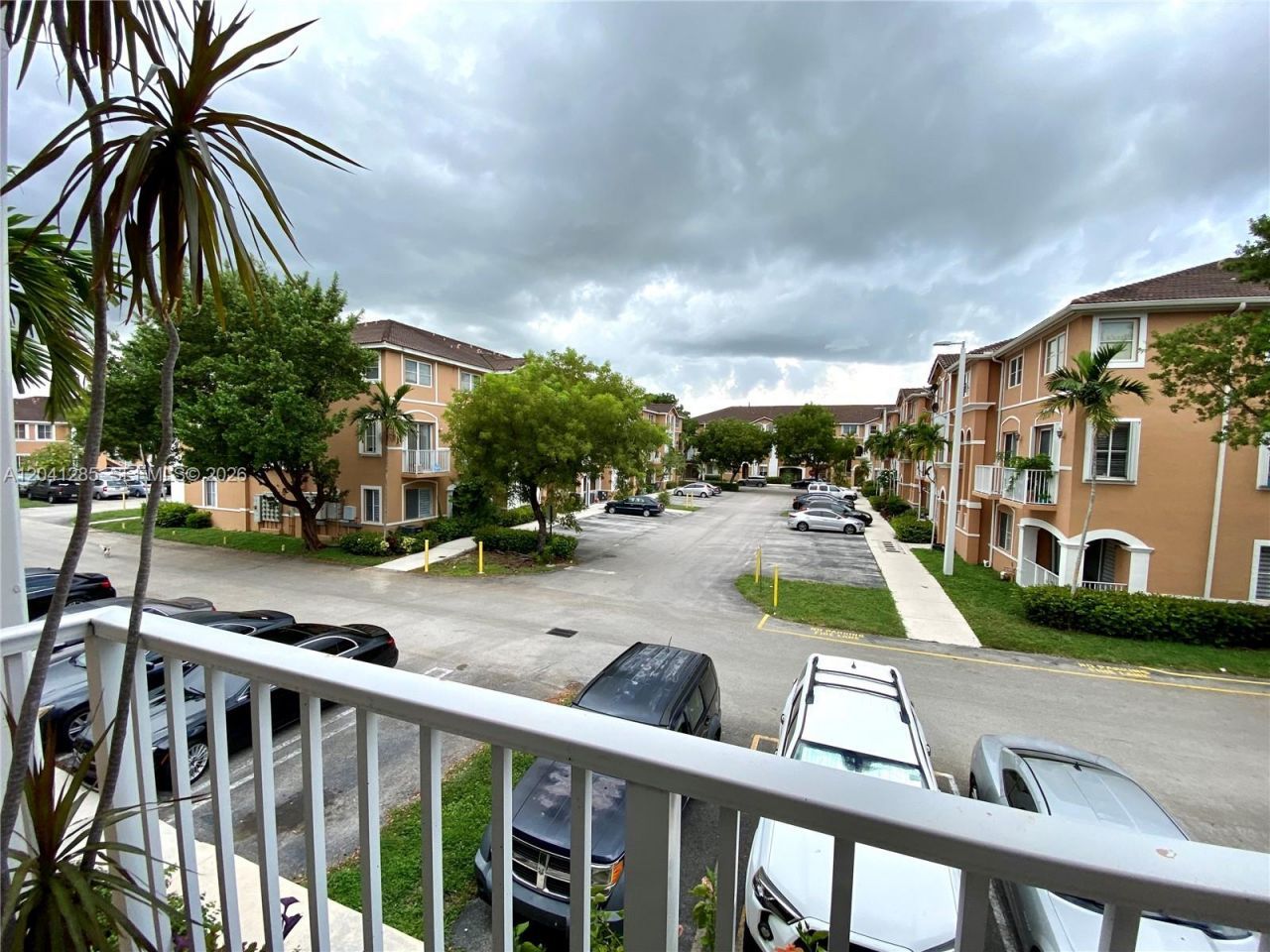 7250 NW 177th St , Unit 200-16, Hialeah, FL 33015 Photo