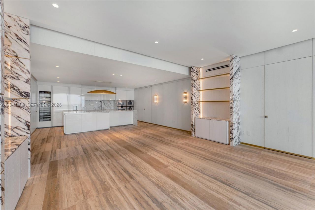 10201 Collins Ave , Unit 906, Bal Harbour, FL 33154 Photo