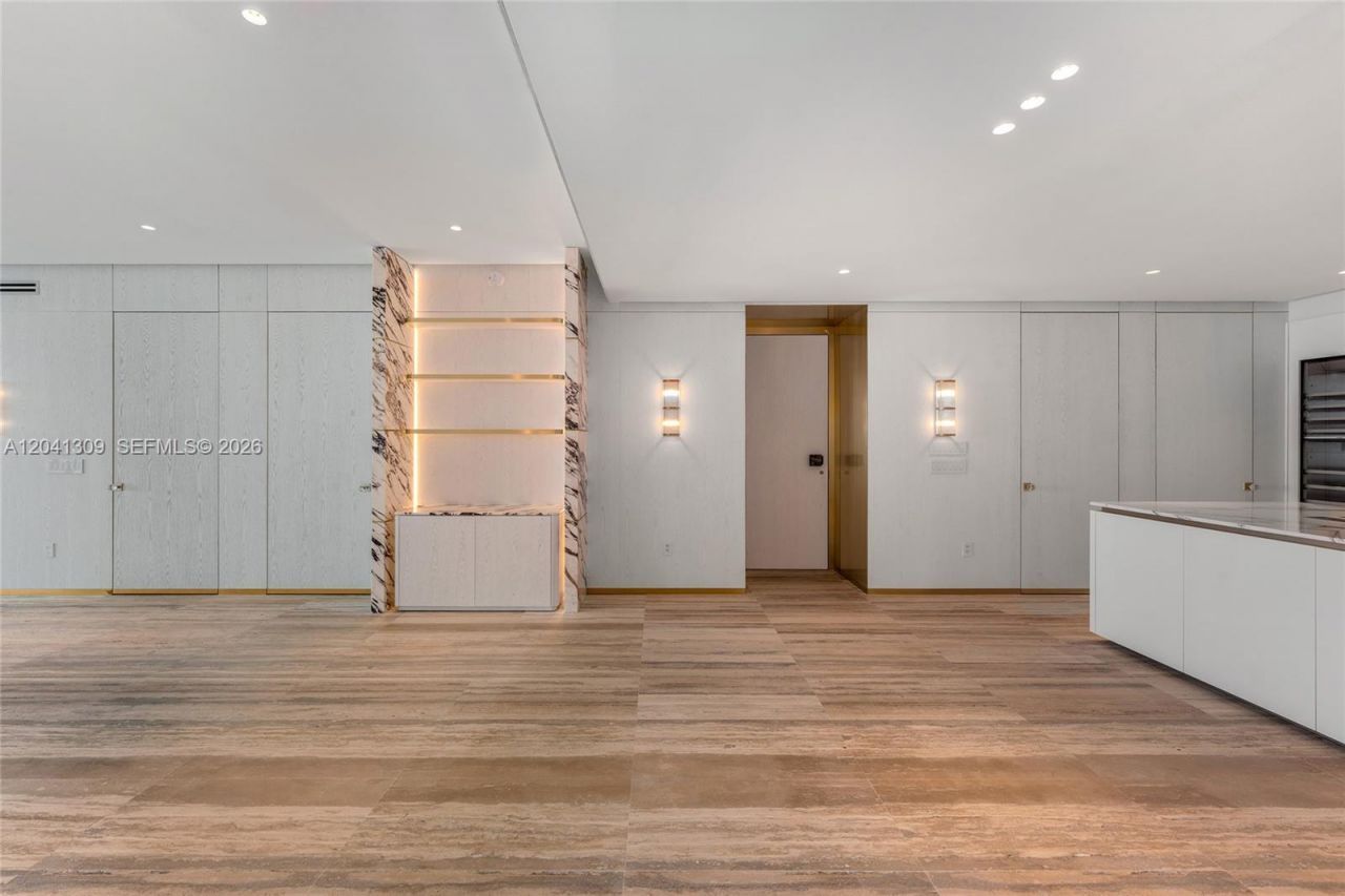 10201 Collins Ave , Unit 906, Bal Harbour, FL 33154 Photo