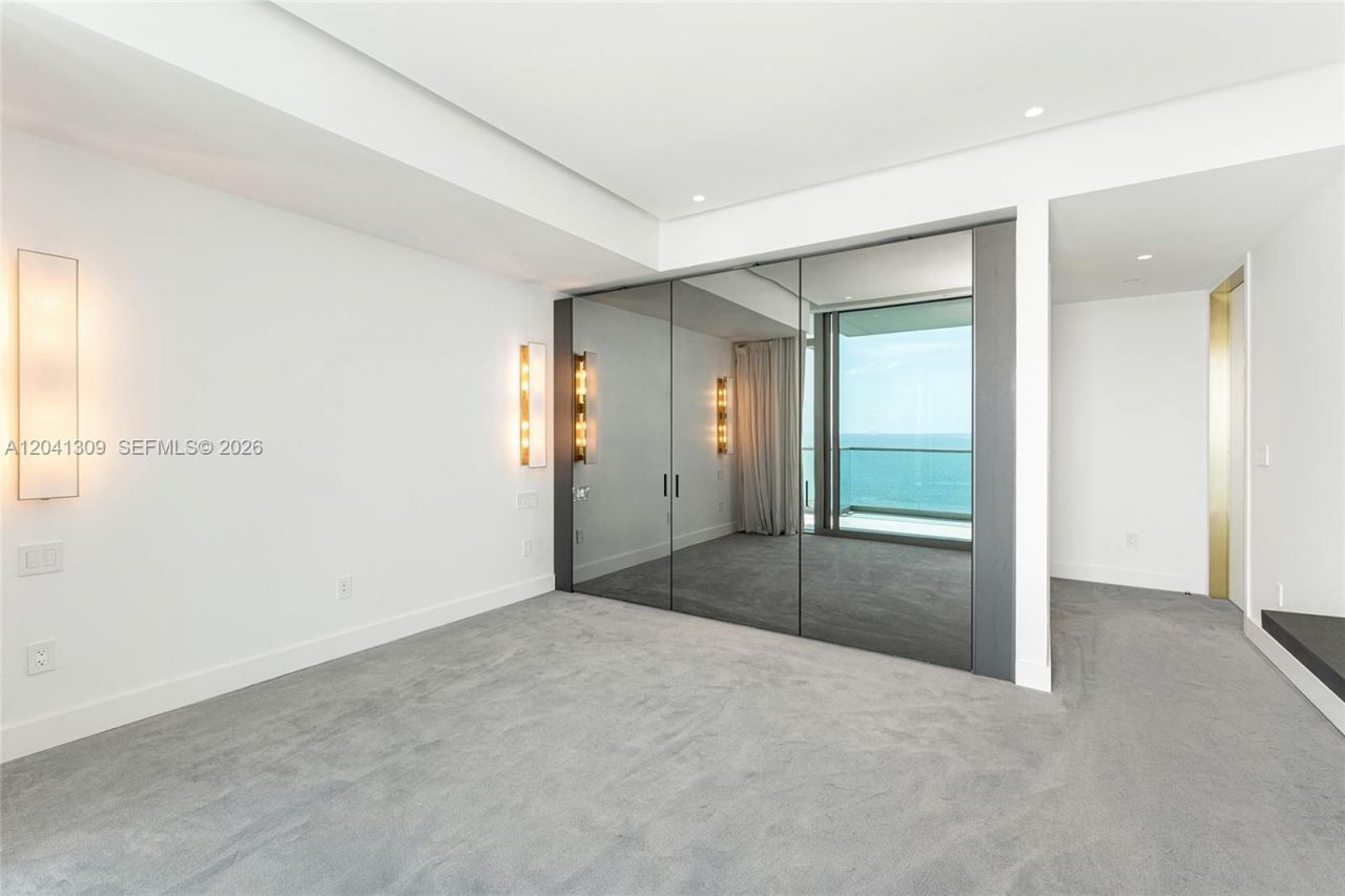 10201 Collins Ave , Unit 906, Bal Harbour, FL 33154 Photo