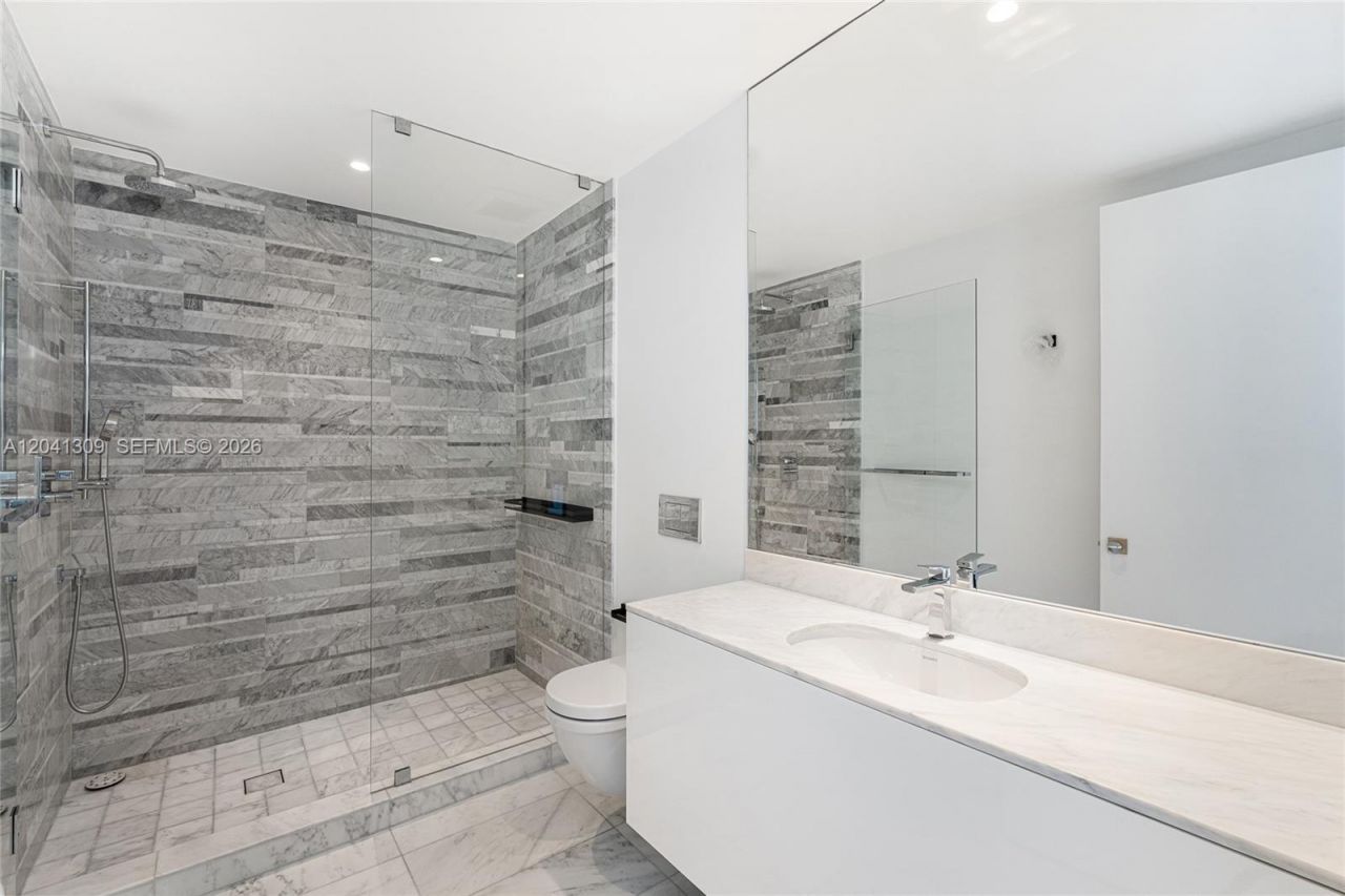 10201 Collins Ave , Unit 906, Bal Harbour, FL 33154 Photo