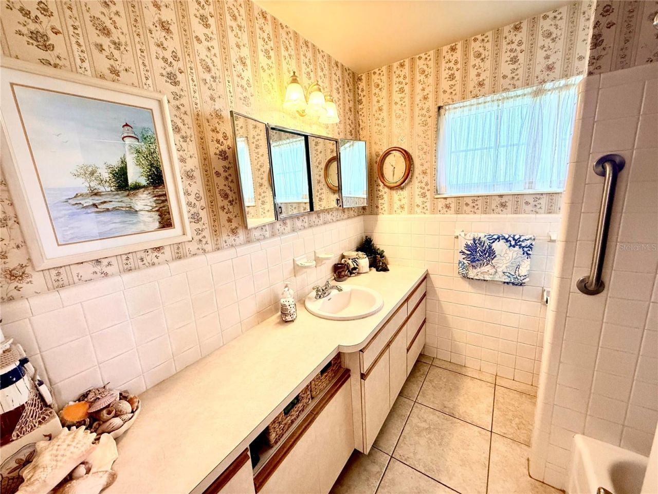 6086 28th Avenue N, Saint Petersburg, FL 33710 Photo
