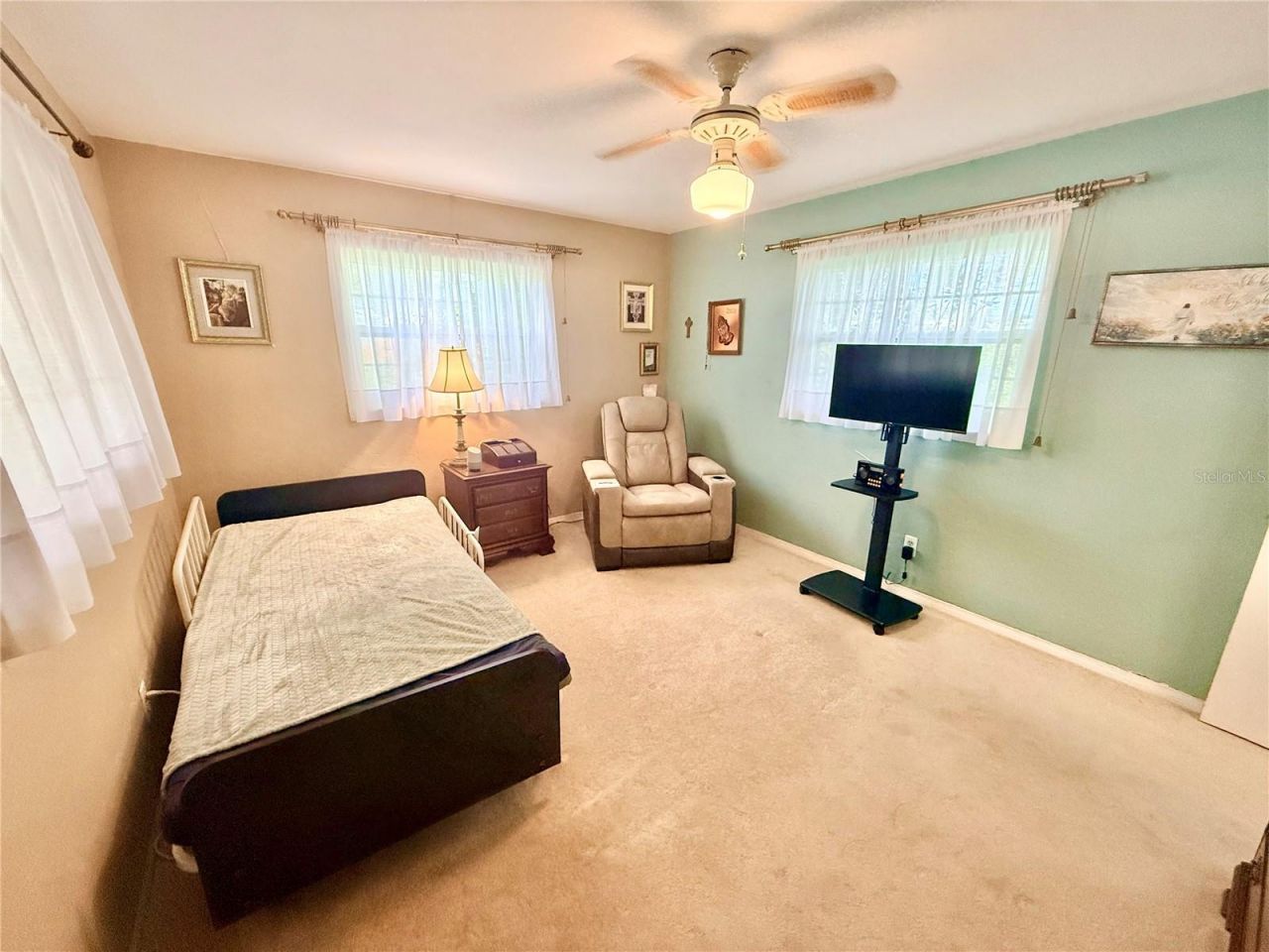 6086 28th Avenue N, Saint Petersburg, FL 33710 Photo
