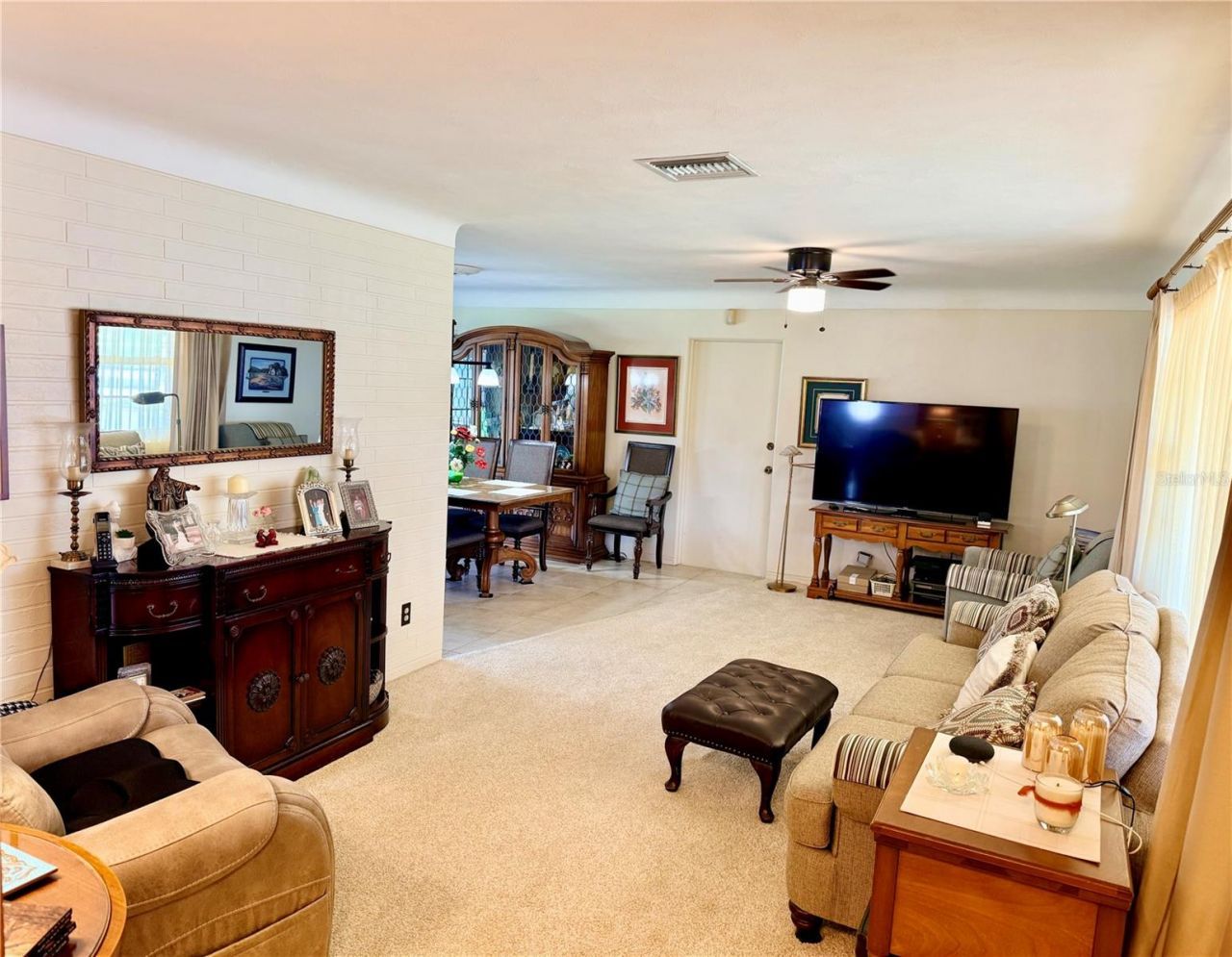 6086 28th Avenue N, Saint Petersburg, FL 33710 Photo