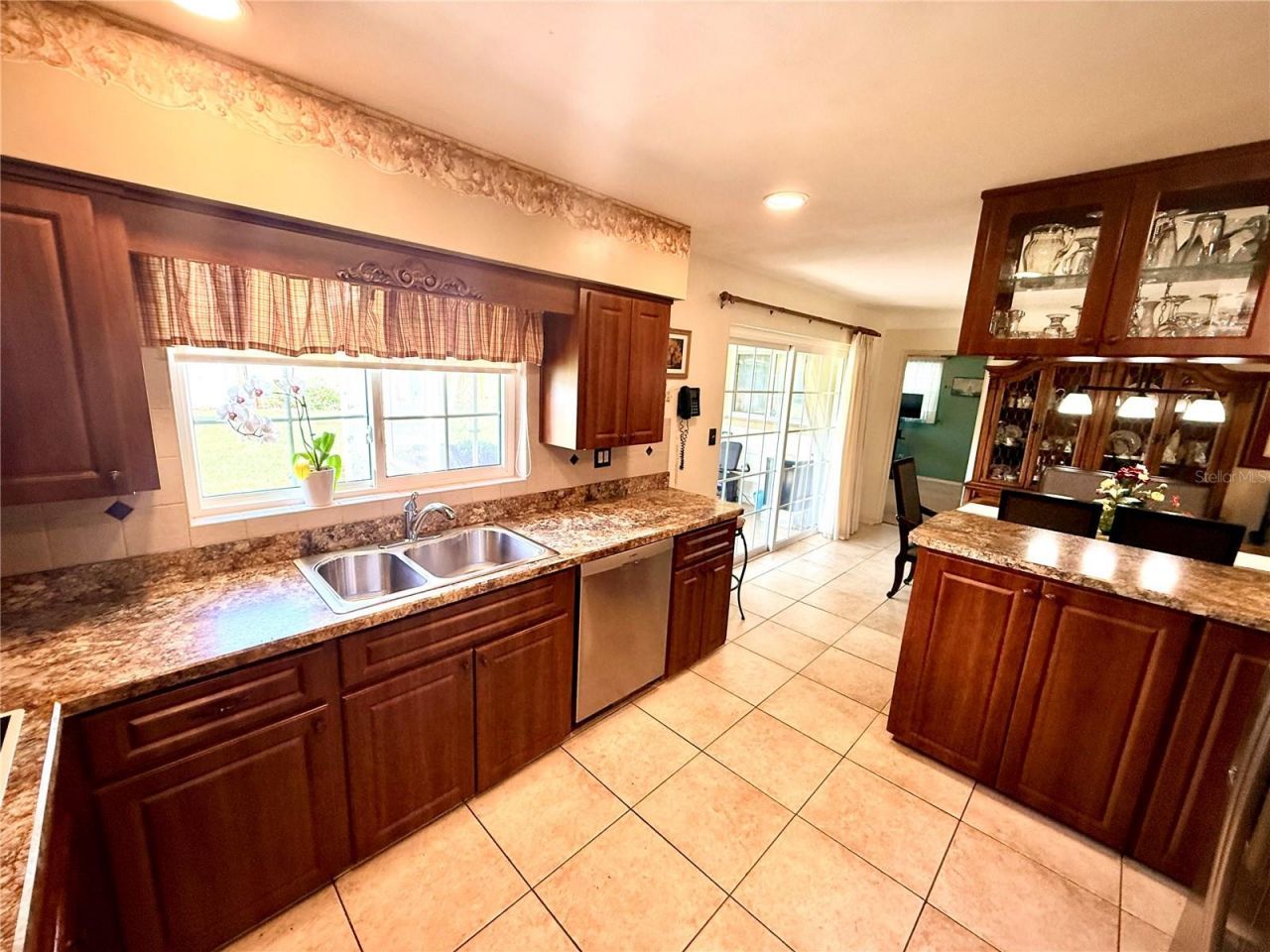 6086 28th Avenue N, Saint Petersburg, FL 33710 Photo