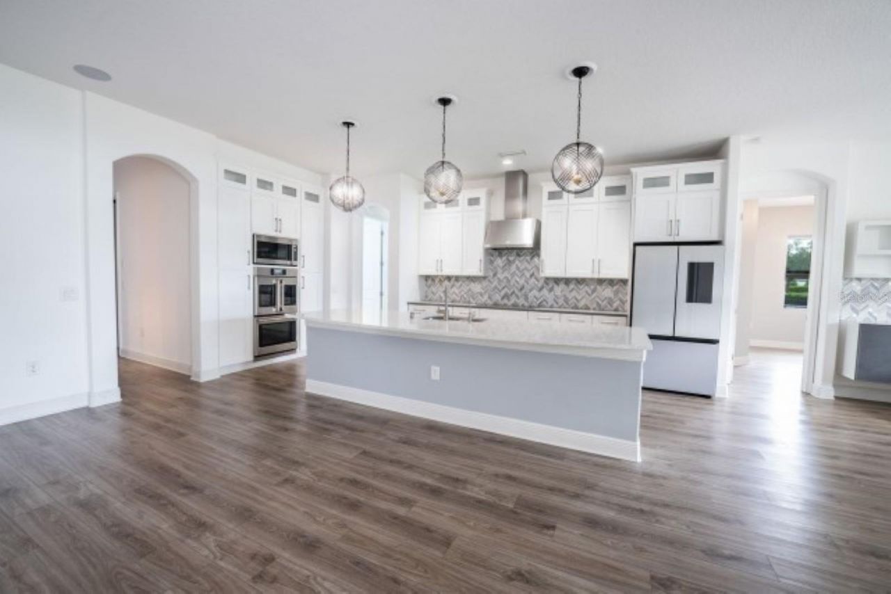 913 Buckhurst Drive , Spring Hill, FL 34609 Photo