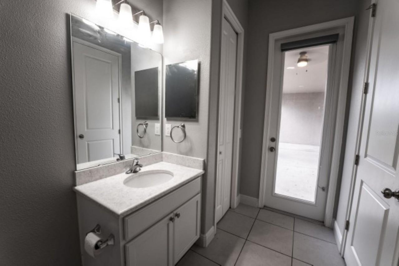 913 Buckhurst Drive , Spring Hill, FL 34609 Photo
