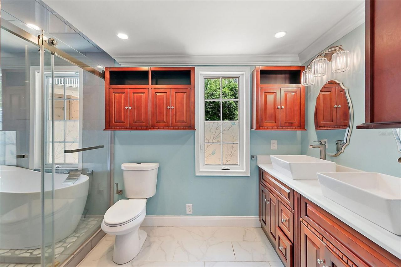 507 Lakeshore Drive, Eustis, FL 32726 Photo