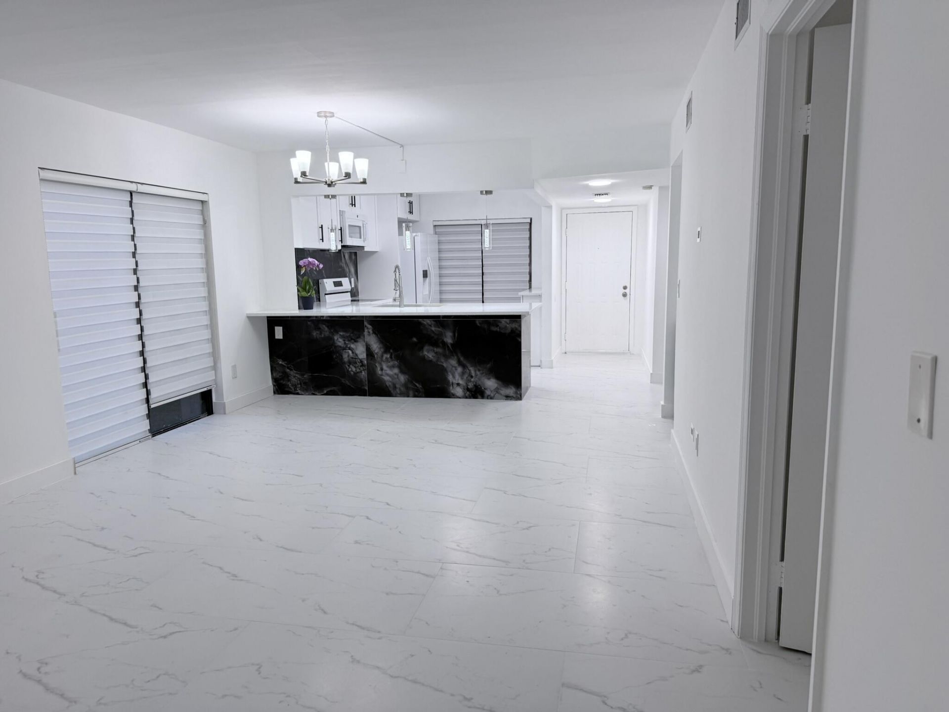 300 E Club Circle, Unit 107, Boca Raton, FL 33431 Photo