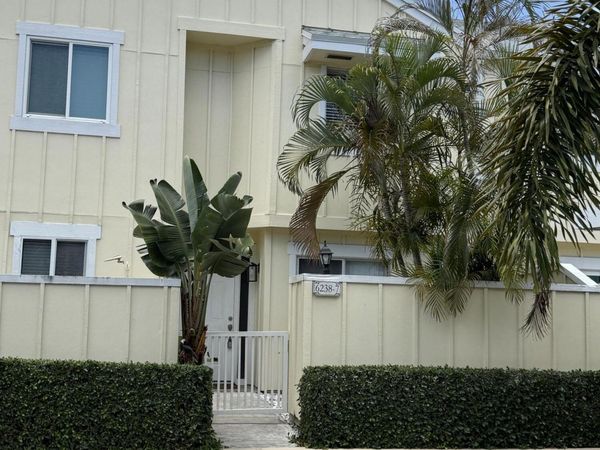 6238 Riverwalk Lane, Unit 7, Jupiter, FL 33458