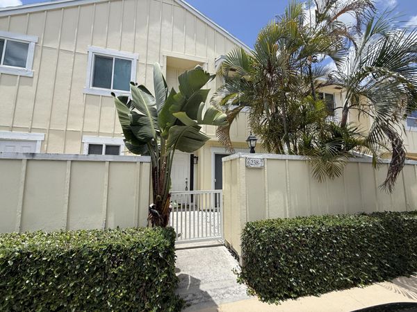 6238 Riverwalk Lane, Unit 7, Jupiter, FL 33458