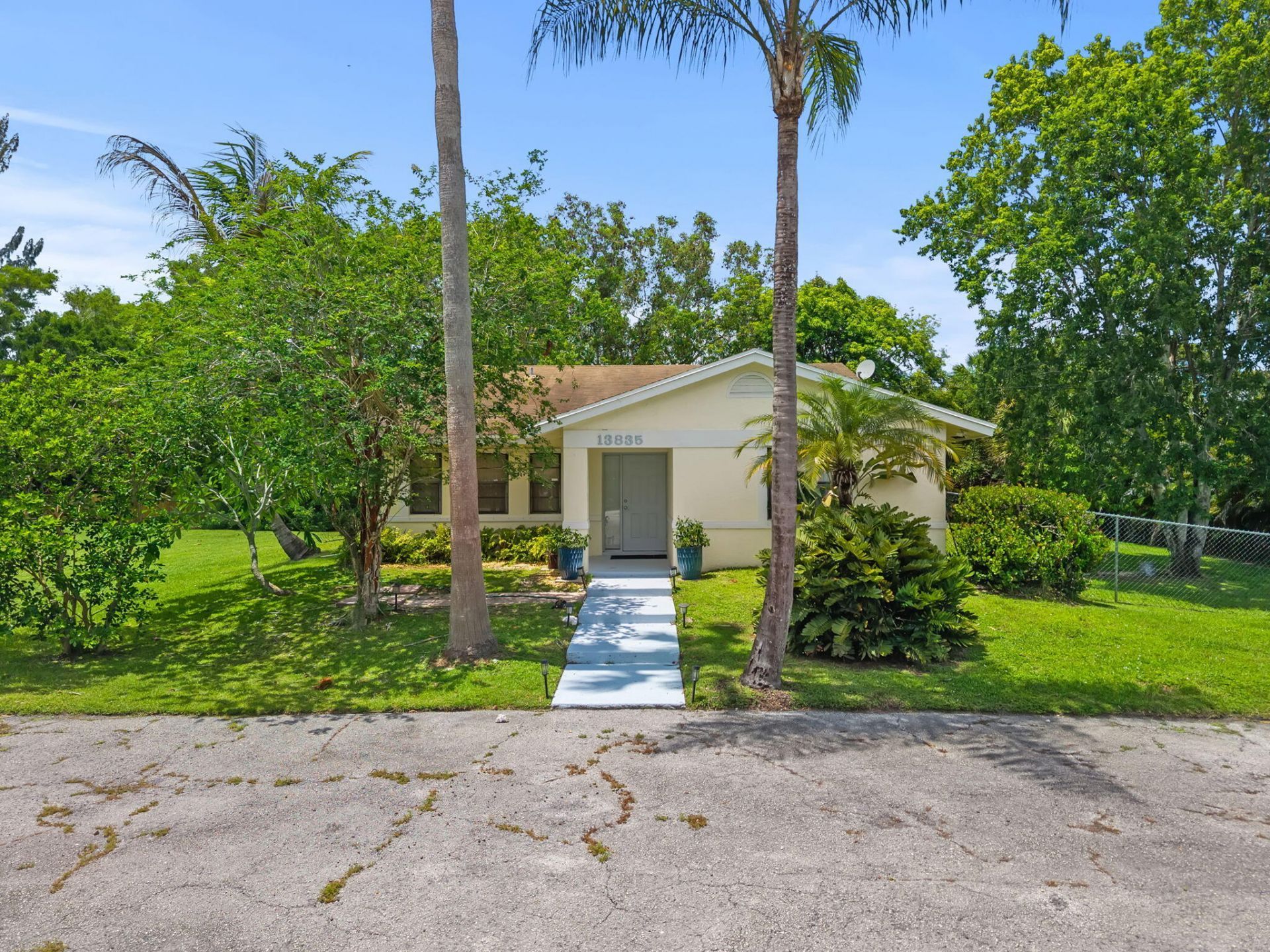 13835 49th Street N, West Palm Beach, FL 33411 Photo