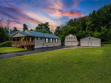 7905 Brown Road, Wolcott, NY 14590