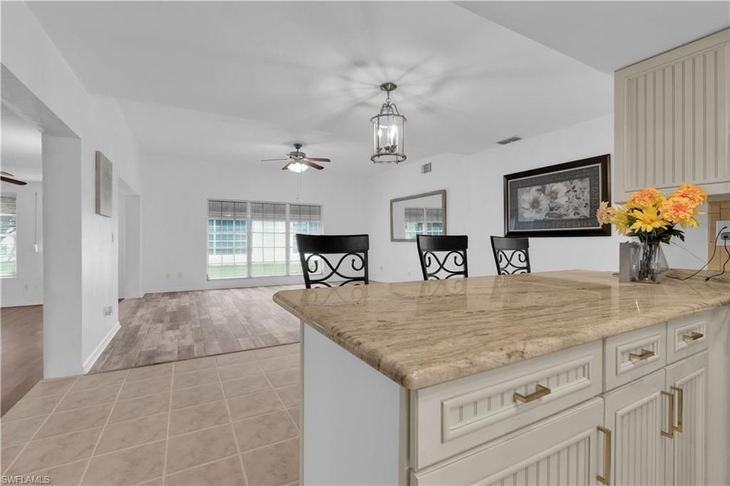 9 Regency Ct, Lehigh Acres, FL 33936 Photo