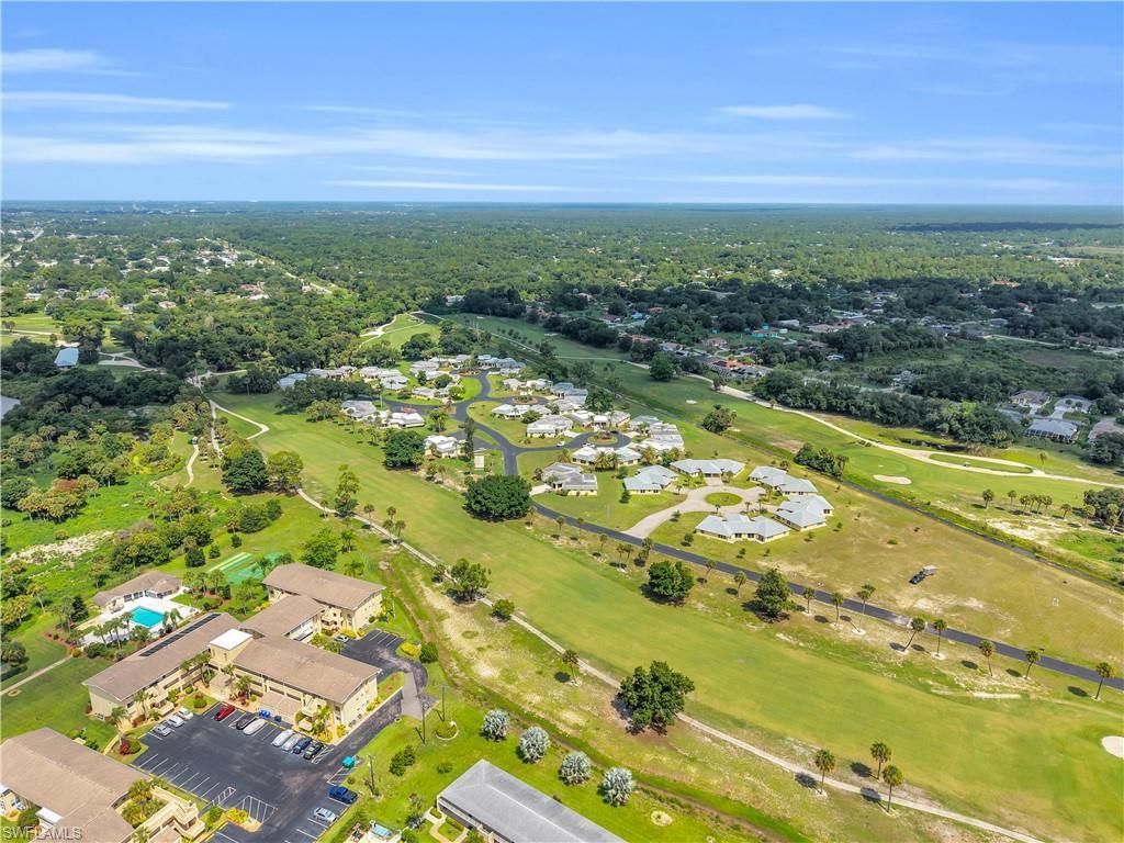 9 Regency Ct, Lehigh Acres, FL 33936 Photo