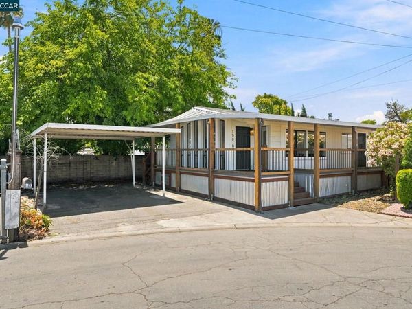 190 Medina Dr, Pacheco, CA 94553