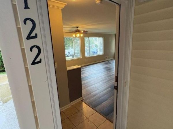 122 Falcon Ridge Way, Hamburg, NJ 07419