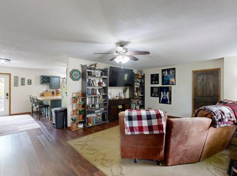 Main Photo