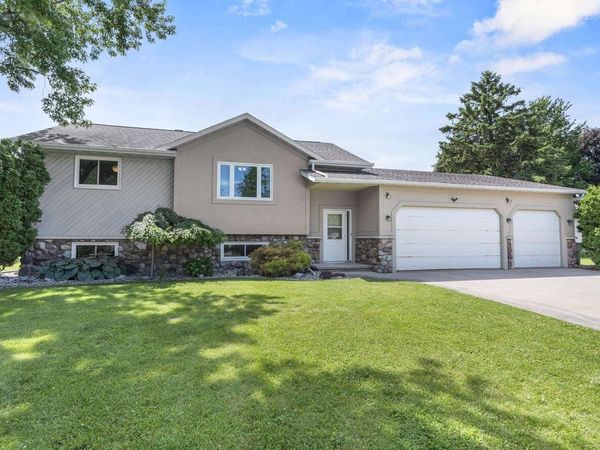 N469 MAYFLOWER DRIVE, Appleton, WI 54914