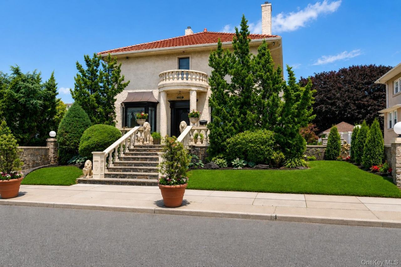 11694 Homes for Sale and Real Estate, Far Rockaway, NY - Laffey