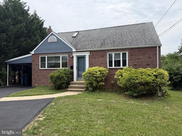 126 MEDIAN DRIVE, WILMINGTON, DE 19803