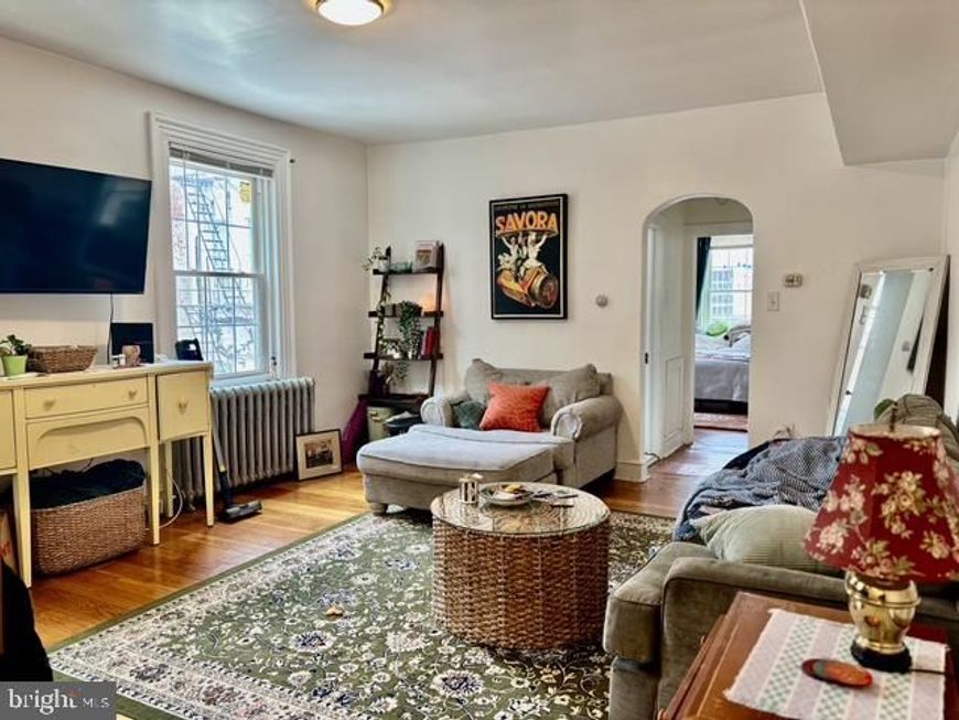 711 Walnut Street, Unit 3R, Philadelphia, PA 19106 Main Photo