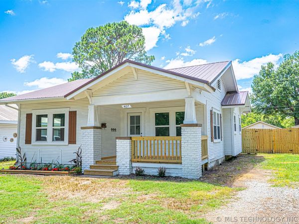 407 S 8th , Okemah, OK 74859