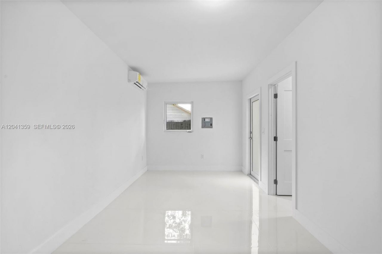 2940 SW 12th St , Miami, FL 33135 Photo