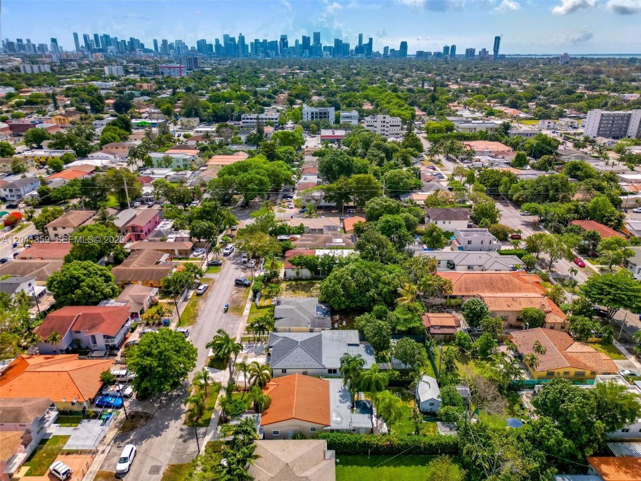 2940 SW 12th St , Miami, FL 33135 Photo