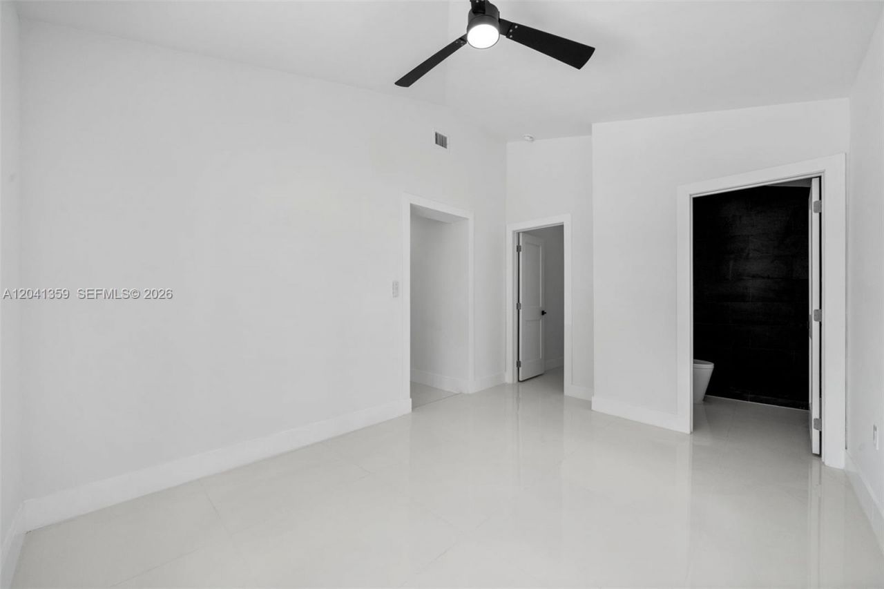 2940 SW 12th St , Miami, FL 33135 Photo