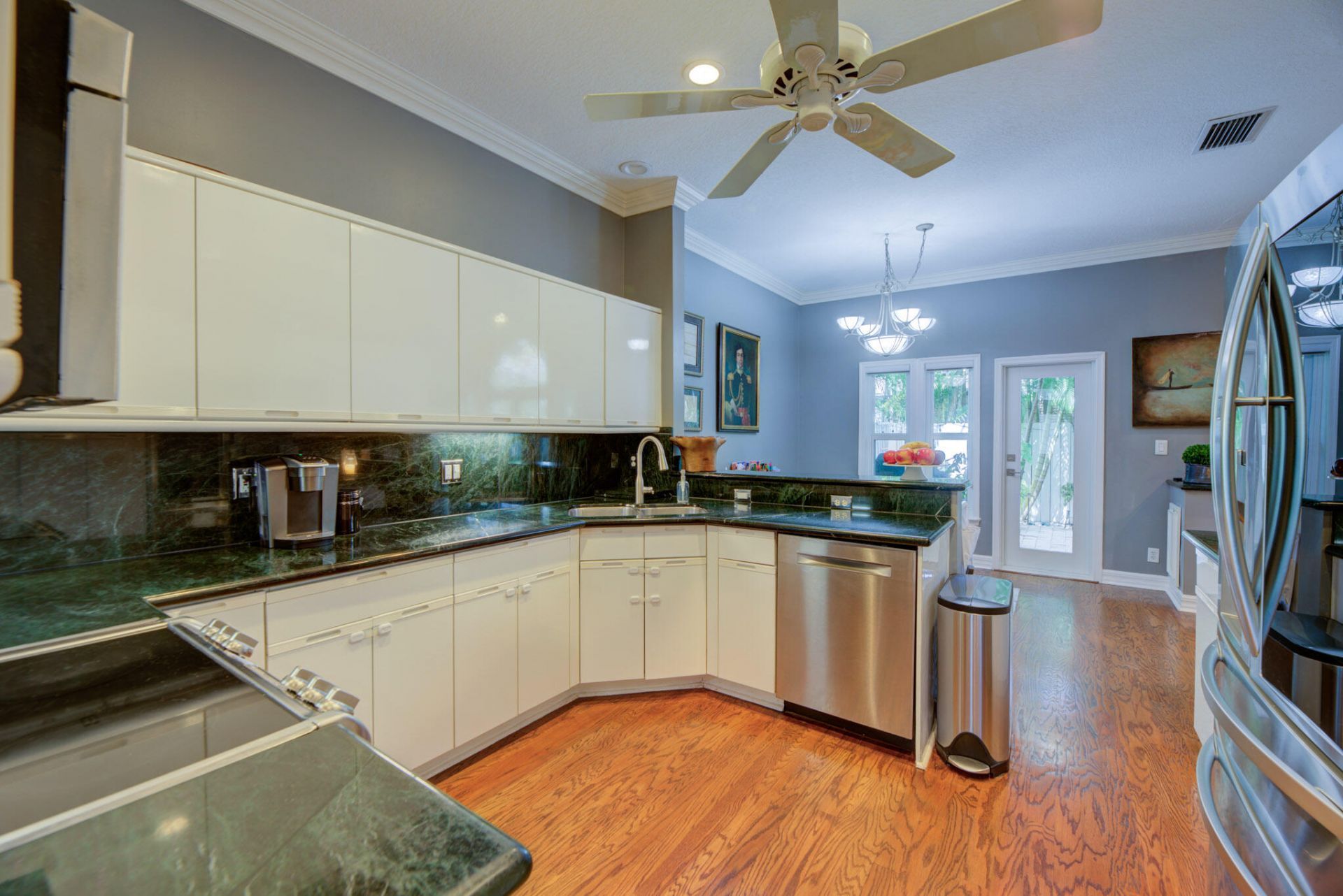 302 NE 11th Avenue, Fort Lauderdale, FL 33301 Photo