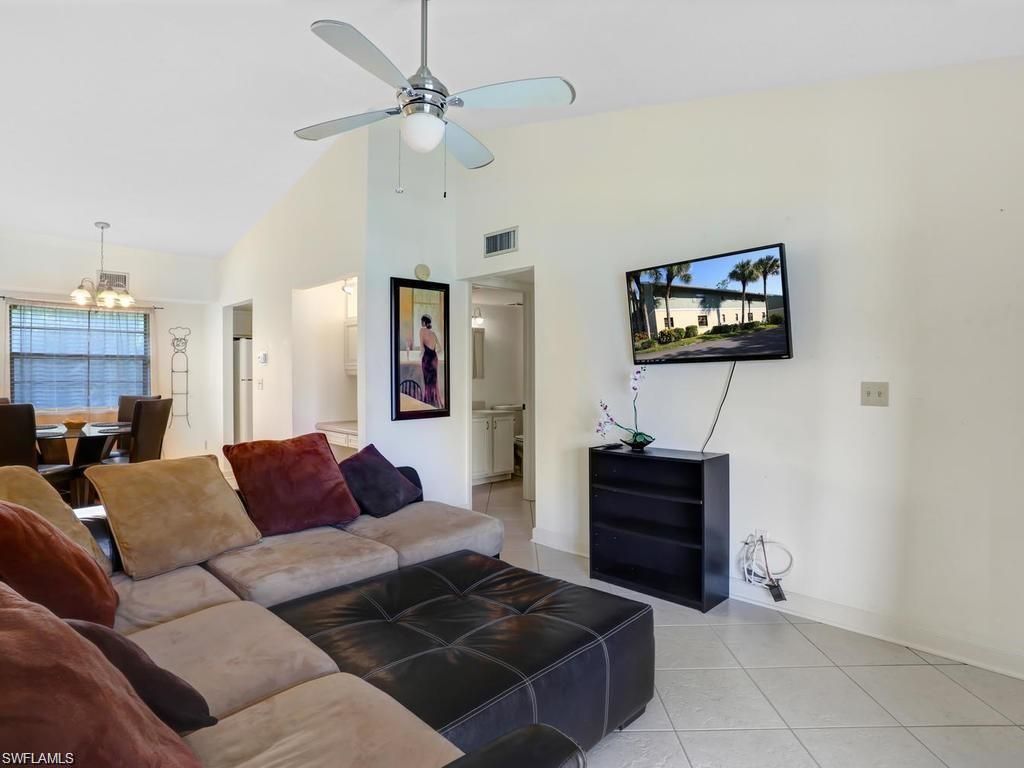 5501 Rattlesnake Hamm Rd , Unit 209, Naples, FL 34113 Photo