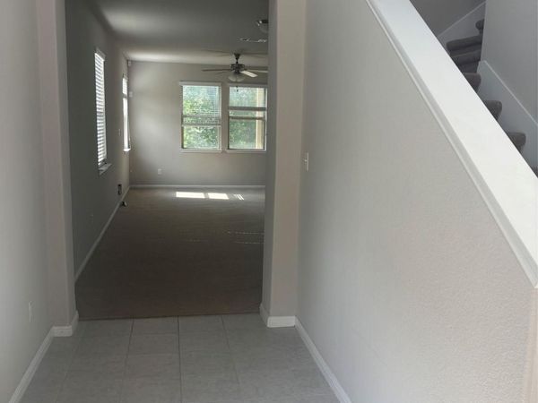 520 Cinnamon Teal LN , Leander, TX 78641