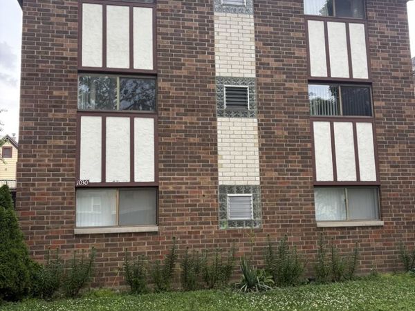 1030 Dunlop Avenue , Unit 3E, Forest Park, IL 60130