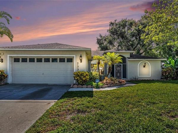 7330 FAIRWOOD AVENUE , NEW PORT RICHEY, FL 34653