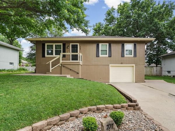 707 Ann Avenue, Harrisonville, MO 64701